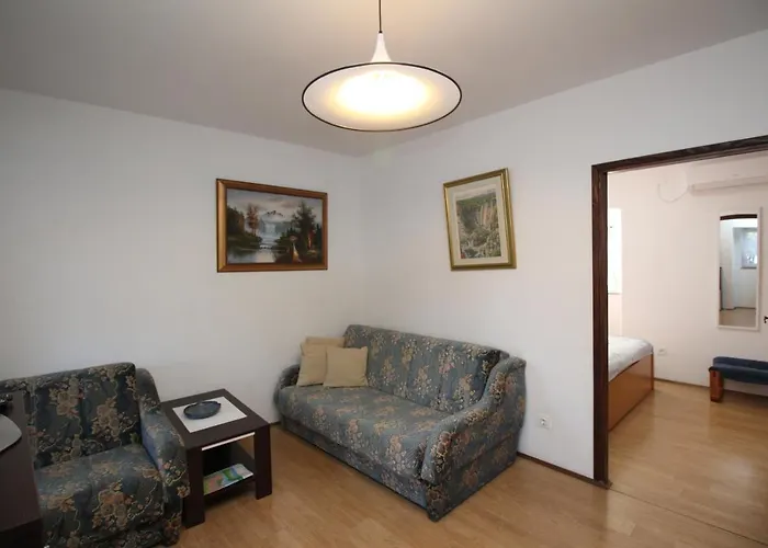 Milijana Apartment *